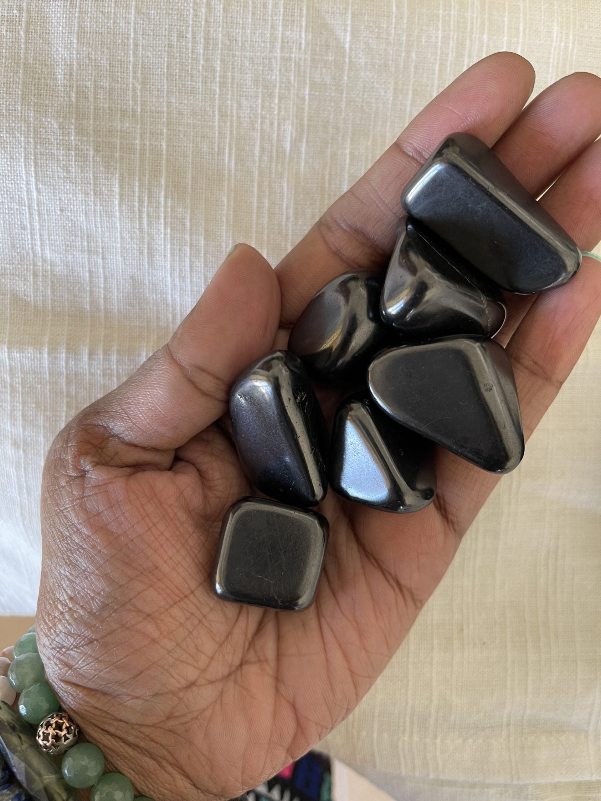 Tumble : Shungite