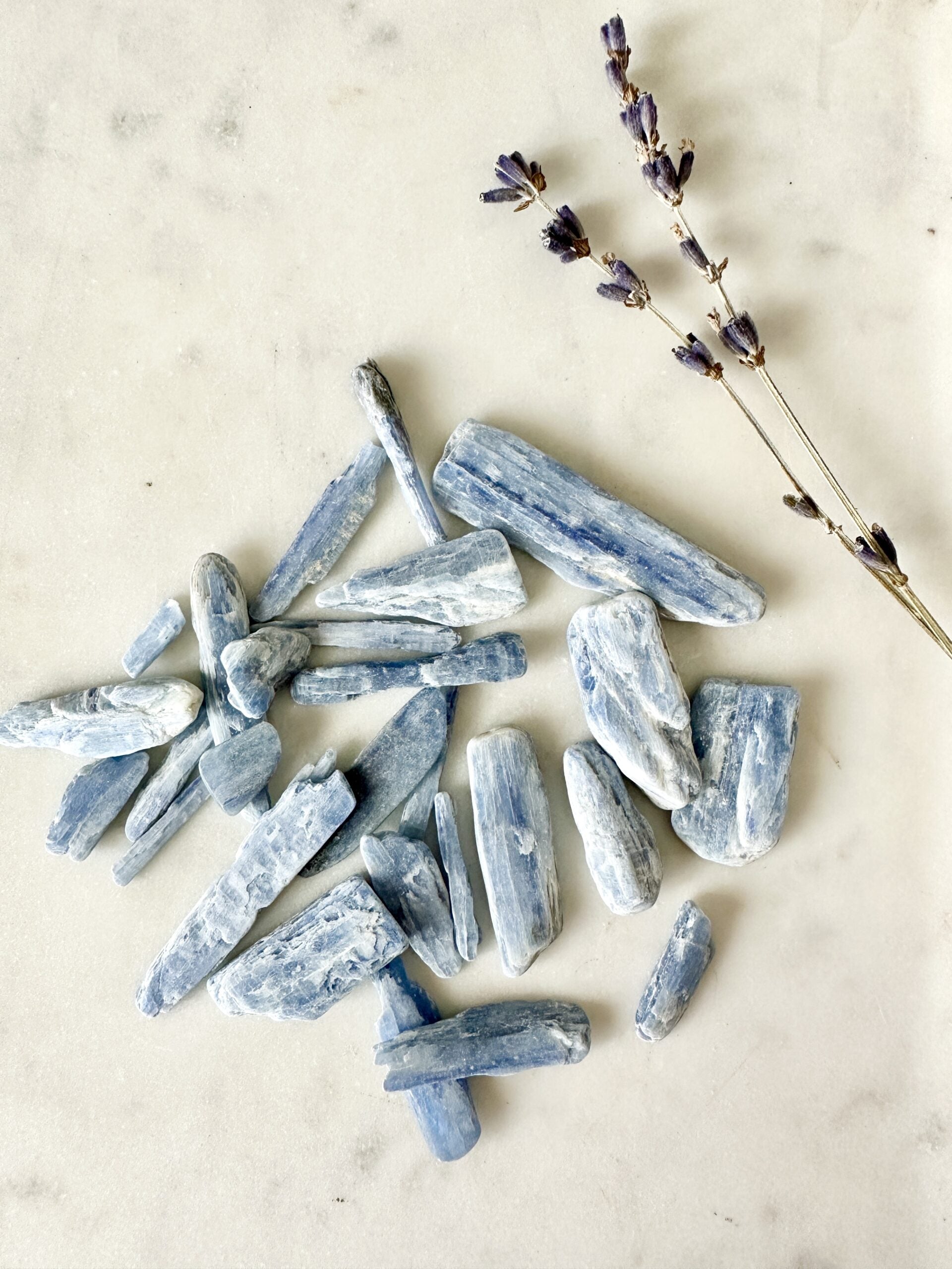 Kyanite Blade (set of 3 pcs)