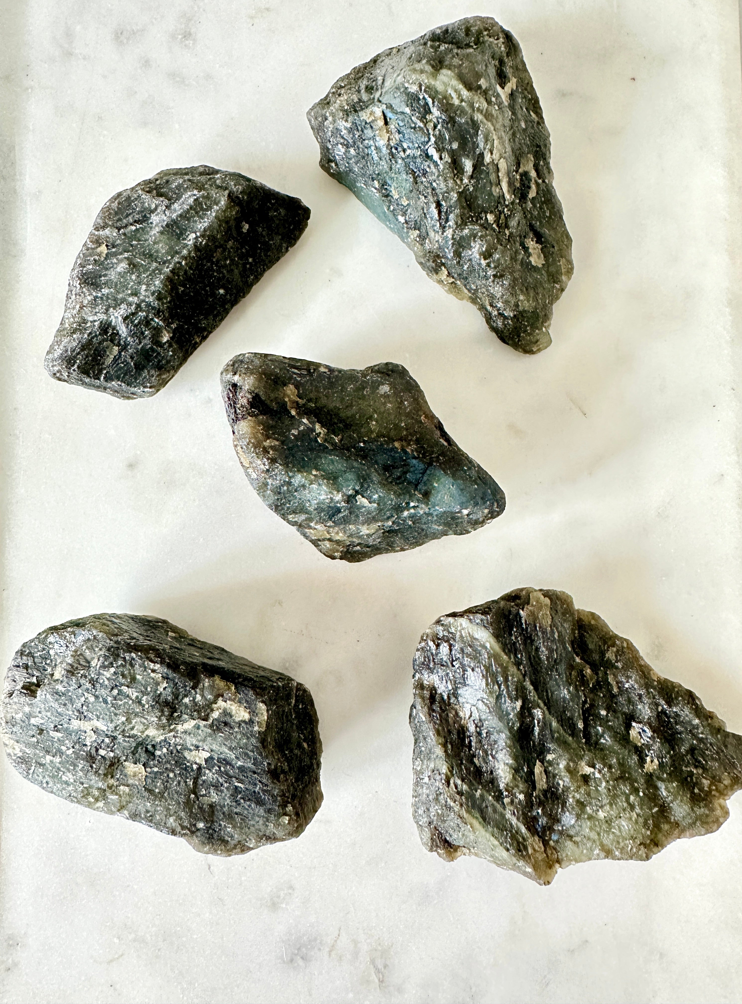 Labradorite Rough